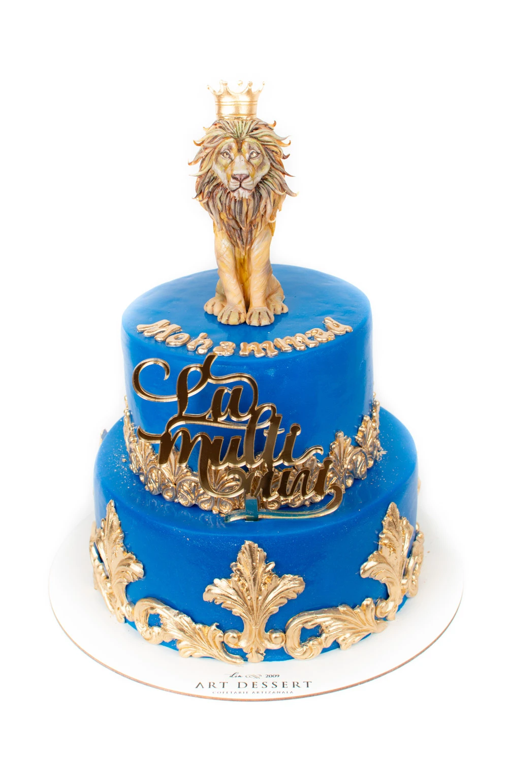 Tort de botez cu leut